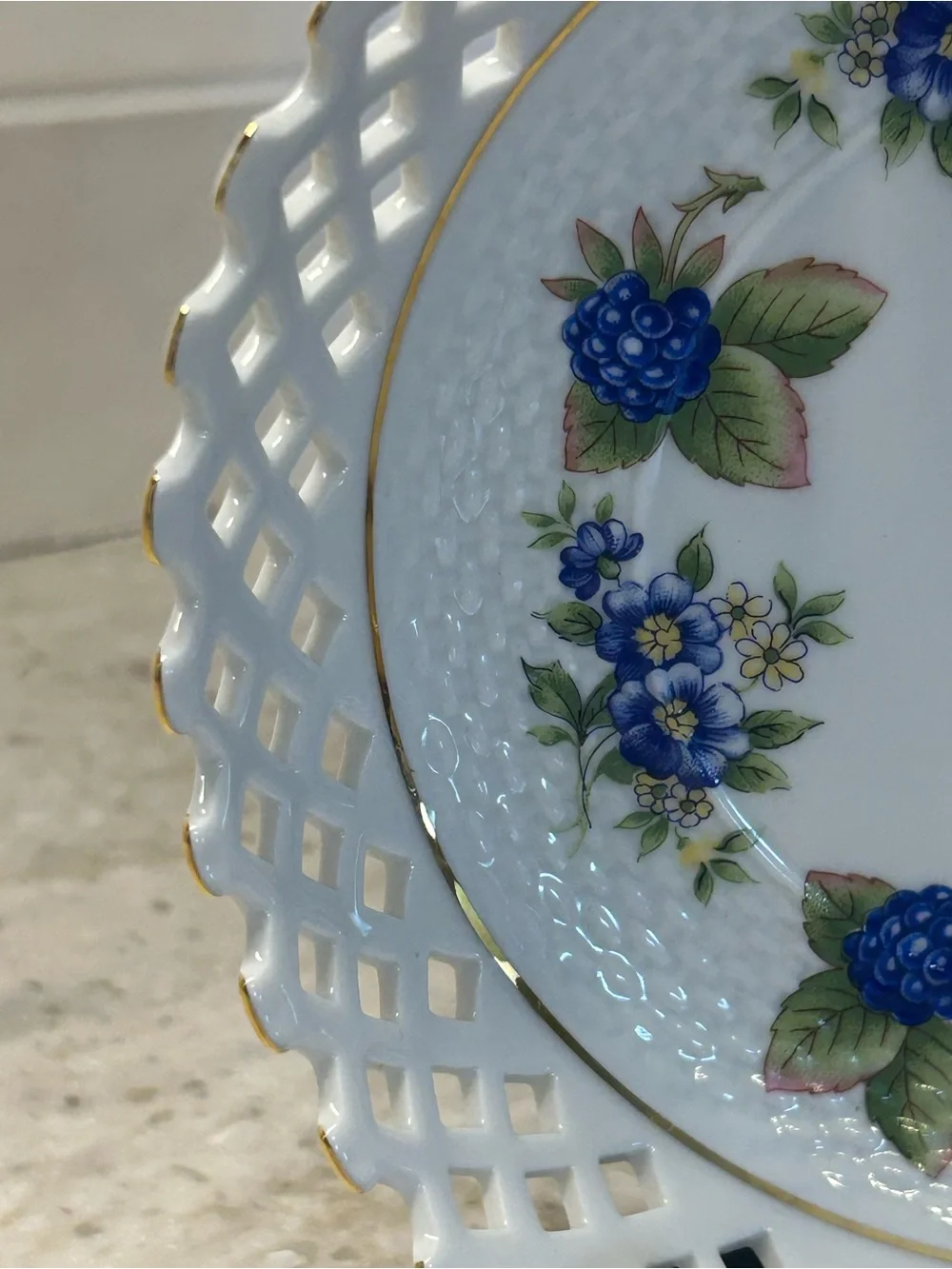 Hollohaza Classic Collection Floral Hand Painted Porcelain Bowl 8in Hungary
